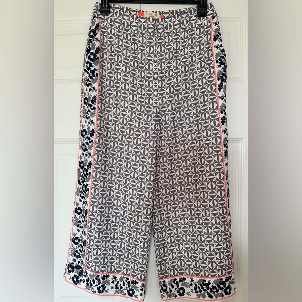 Ted Baker brand new, wide leg pants size 1 UK